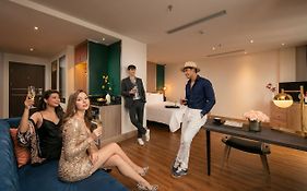 Khách sạn và Spa Aurora Premium
